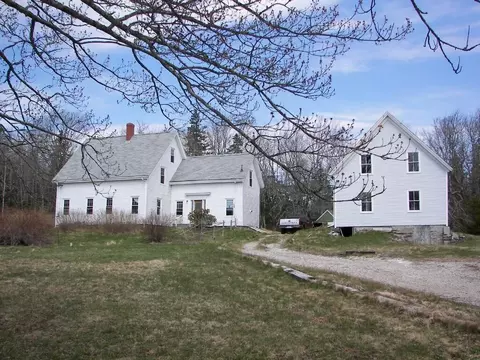 96 N Haven Rd, Vinalhaven, ME 04863 photo 1