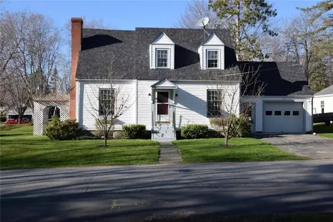 7 Third Ave, Augusta, ME 04330 photo 1