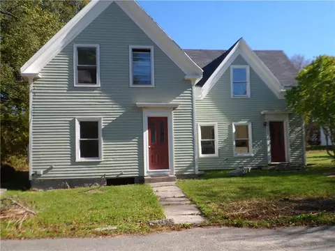 8 Arcola Ln, Vinalhaven, ME 04863 photo 1