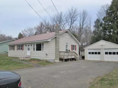 11 Grand Ave, Millinocket, ME 04462 photo 1