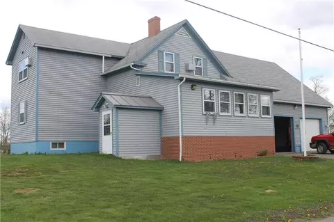 9 Park St, Patten, ME 04765 photo 1