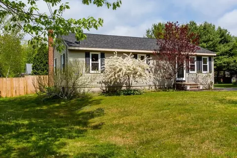 8 Juniper Ln, Saco, ME 04072 photo 1
