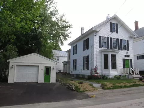 74 Green St, Augusta, ME 04330 photo 1