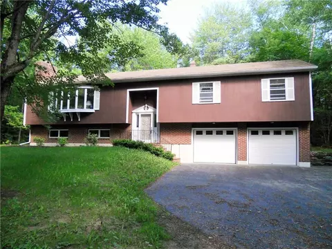35 Sylvan Dr, Brewer, ME 04412 photo 1
