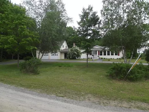 4 Pine St, Norridgewock, ME 04957 photo 1