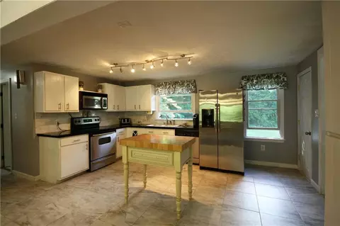 19 Brookside Dr, Lyman, ME 04002 photo 1