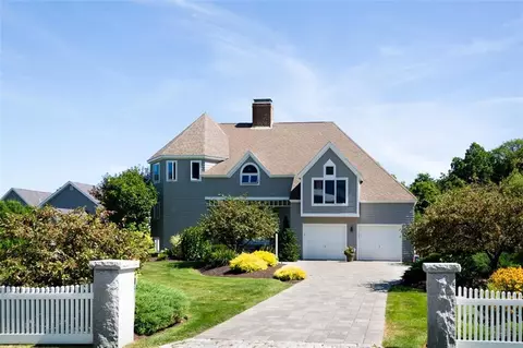 2 Wavecrest Dr, York, ME 03909 photo 1
