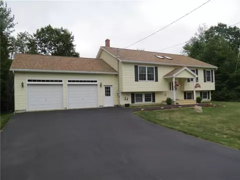 46 Pepin Rd, Sidney, ME 04330 photo 1