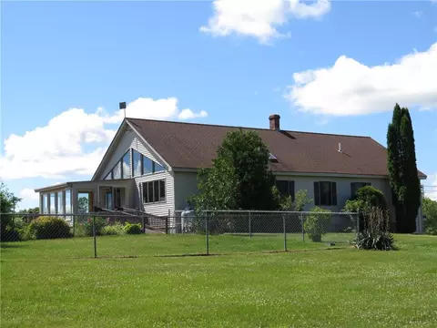 763 Pond Rd, Sidney, ME 04330 photo 1