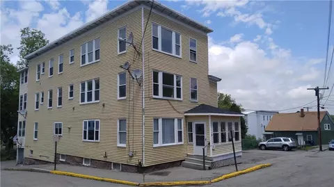 10 Freeman St, Biddeford, ME 04005 photo 1