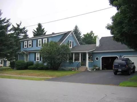 64 S Grove St, Augusta, ME 04330 photo 1