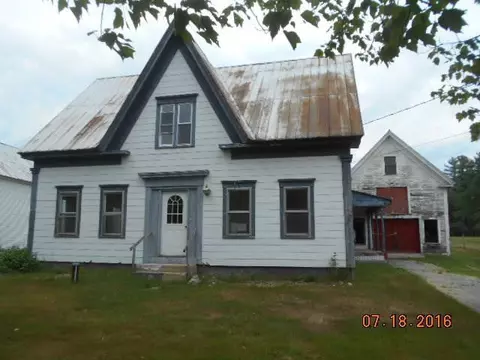 39 Main, Sumner, ME 04292 photo 1