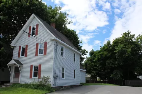 39 Parker St, Brewer, ME 04412 photo 1