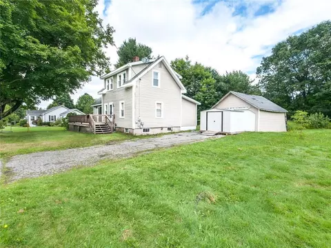 49 Hicks Rd, Augusta, ME 04330 photo 1