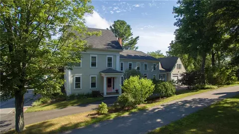 1023 Washington, Bath, ME 04530 photo 1