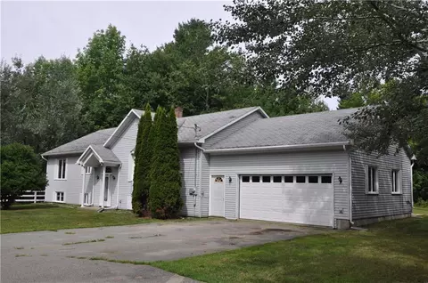 871 Mudgett Rd, Corinth, ME 04427 photo 1