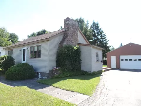 23 Beacon St, Brewer, ME 04412 photo 1