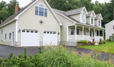 7 Parkside Dr, Biddeford, ME 04005 photo 1