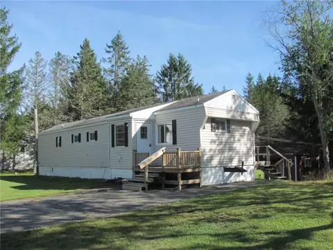 934 Fuller Rd, Hermon, ME 04401 photo 1