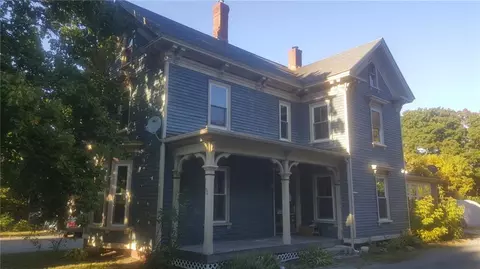 90 State St, Brewer, ME 04412 photo 1