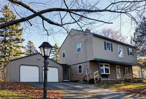 246 Chamberlain St, Brewer, ME 04412 photo 1