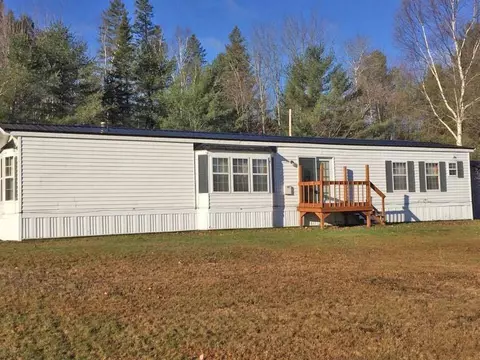 33 S Levant Rd, Levant, ME 04456 photo 1