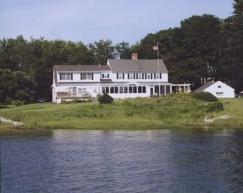 33 Ferry Ln, Saco, ME 04072 photo 1