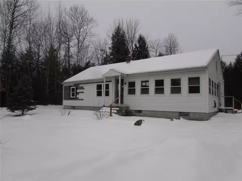 1029 Main St, Sumner, ME 04292 photo 1