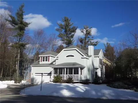 33 Russell Way, Ogunquit, ME 03907 photo 1