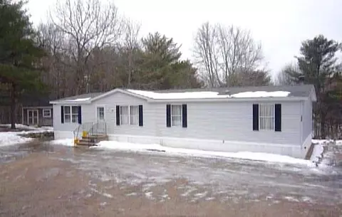 712 Walker Rd, Lyman, ME 04002 photo 1