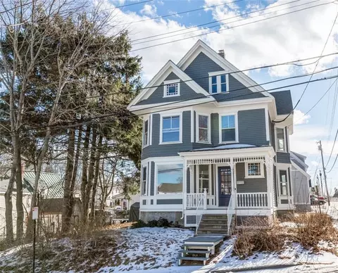 58 Union St, Bath, ME 04530 photo 1