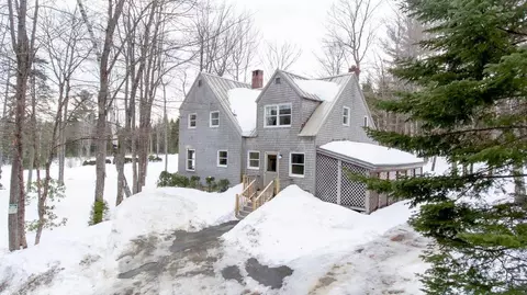703 Forest Ave, Orono, ME 04473 photo 1