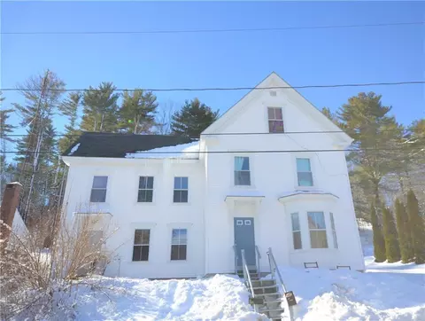 160 Middle St, Bath, ME 04530 photo 1