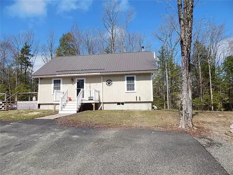 1288 Medway Rd, Millinocket, ME 04462 photo 1