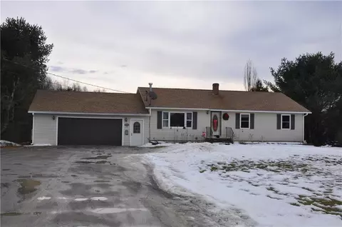 178 S Levant Rd, Levant, ME 04456 photo 1