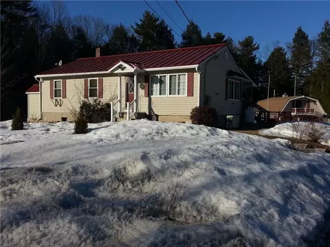 107 Dinsmore Rd, Sidney, ME 04330 photo 1