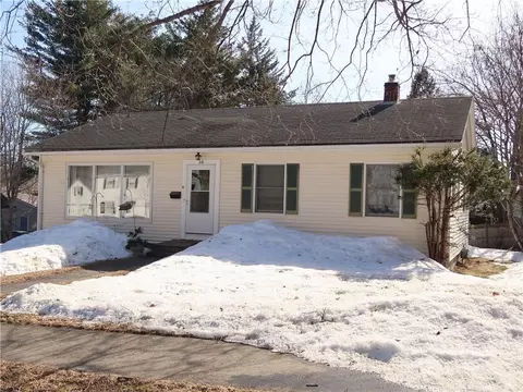 60 Fairview Ave, Augusta, ME 04330 photo 1