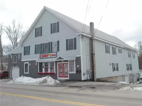 381 Main St, Biddeford, ME 04005 photo 1