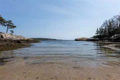 128 Wallace Cir, Phippsburg, ME 04562 photo 1