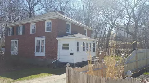 34 Oliver St, Bath, ME 04530 photo 1