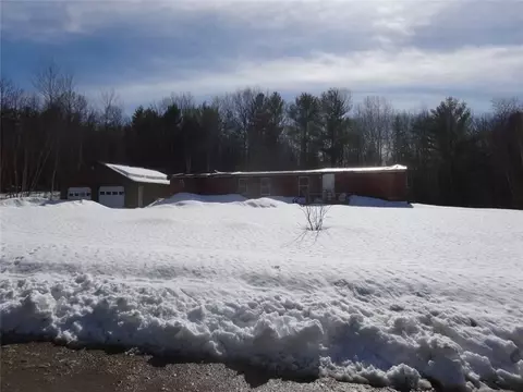 17 Everett Dr, Norway, ME 04268 photo 1