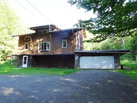 278 Tate Rd, Corinth, ME 04427 photo 1