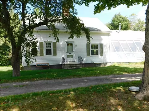 607 Leighton Rd, Augusta, ME 04330 photo 1