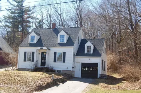 136 Sewall St, Augusta, ME 04330 photo 1