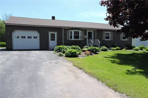 7 Mclaughlin Ter, Randolph, ME 04346 photo 1
