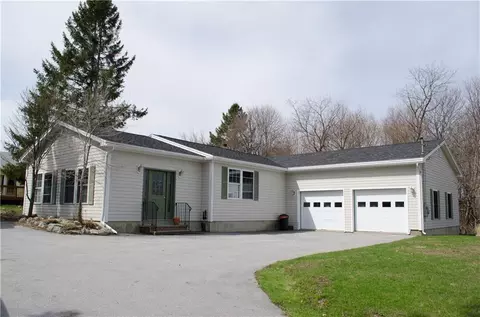 27 Park Ave E, Brewer, ME 04412 photo 1