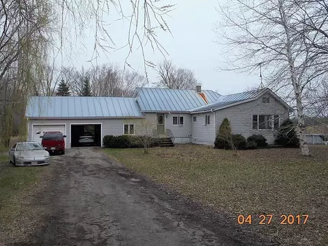 18 Quaker Hill Rd, Unity, ME 04988 photo 1