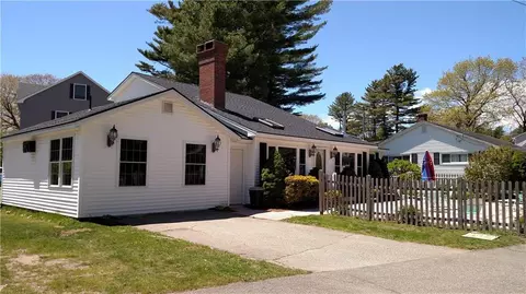 40 Ocean St, Ogunquit, ME 03907 photo 1
