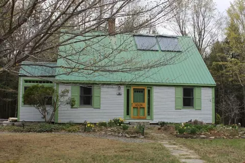 916 E Jay Rd, Jay, ME 04239 photo 1