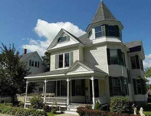 660 High St, Bath, ME 04530 photo 1